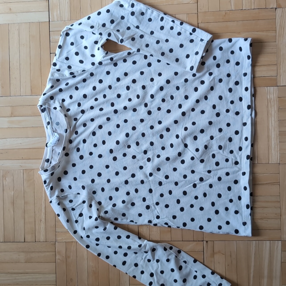 Zara girls size 8 off white/cream and black polka dot long sleeve shirt